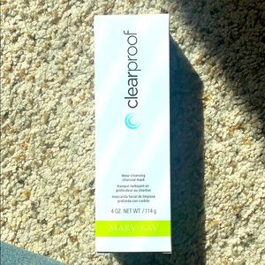 Mary Kay Clearproof Deep Cleansing Charcoal Mask